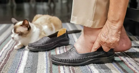 best shoes for elderly to prevent falls